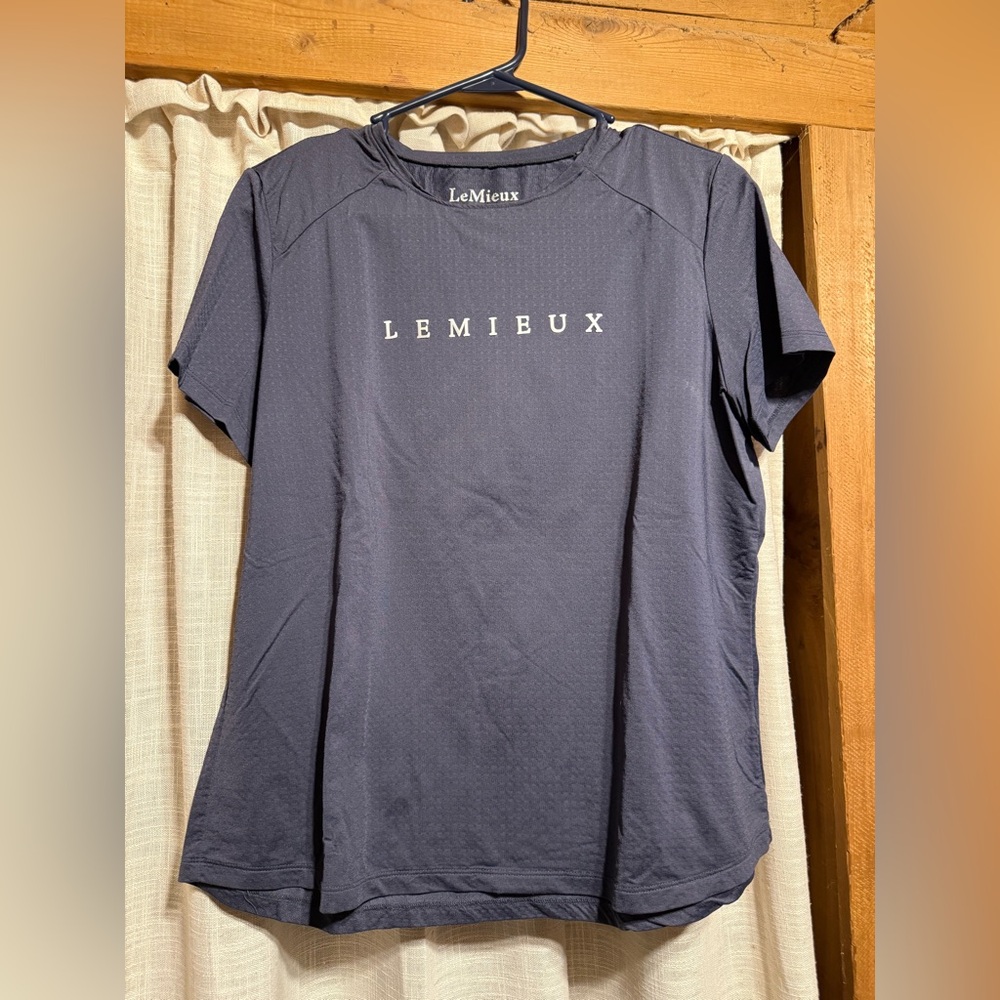 LeMieux Women's Sports Short Sleeve Tee